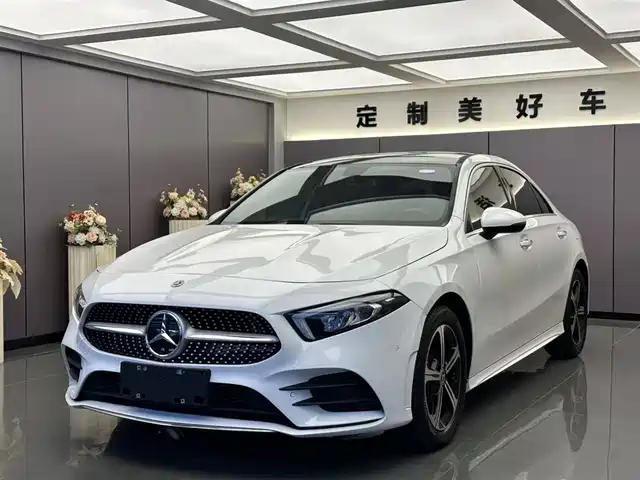MERCEDES BENZ A CLASS