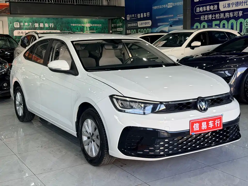 Volkswagen Lavida — миниатюра 5