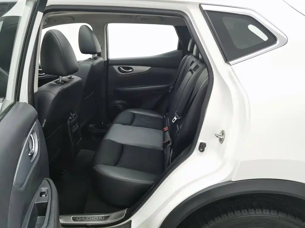 Nissan Qashqai — миниатюра 15