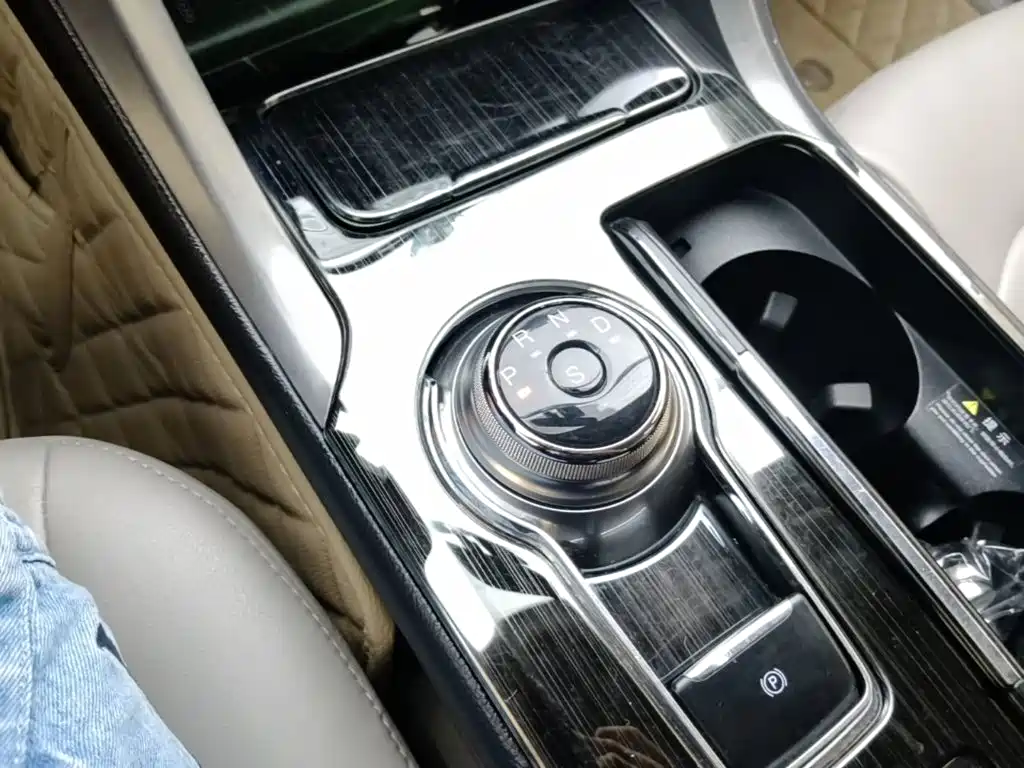 Ford Mondeo — миниатюра 14