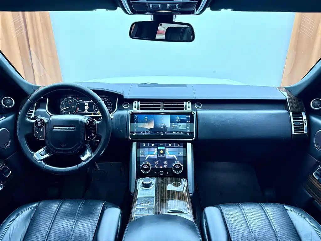 Land Rover Range Rover — миниатюра 9