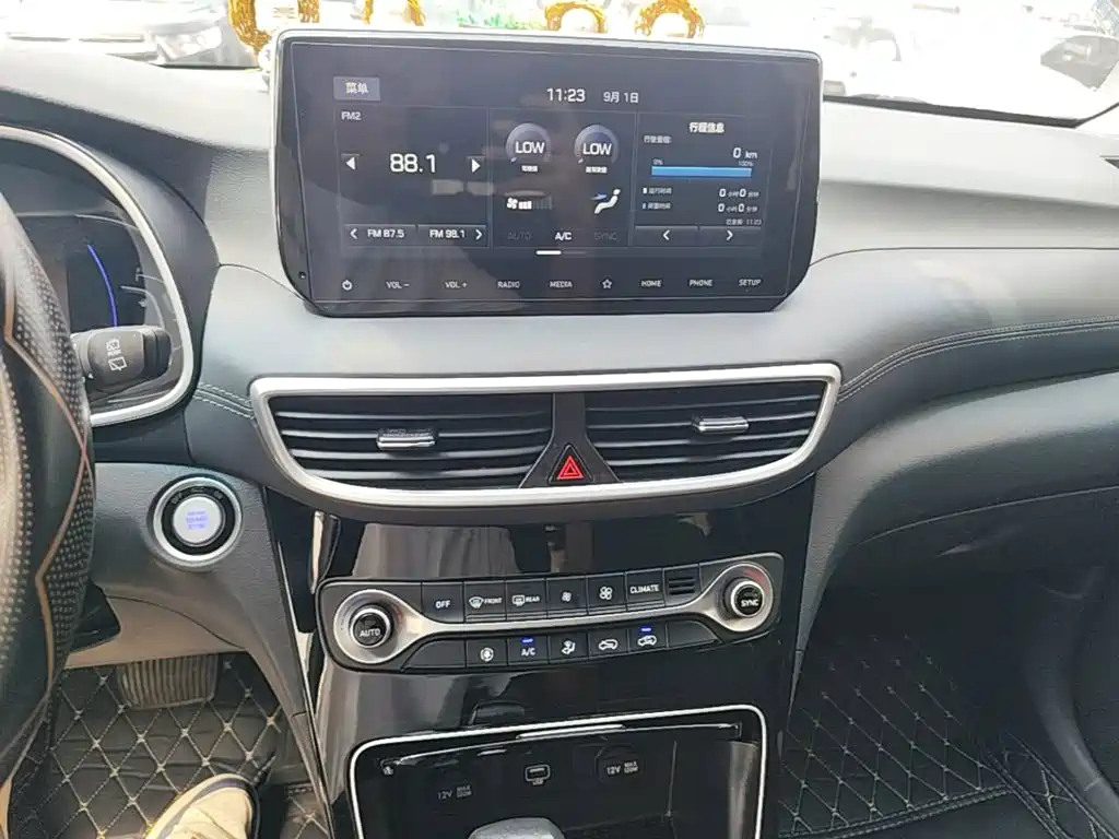 Hyundai Tucson — миниатюра 13