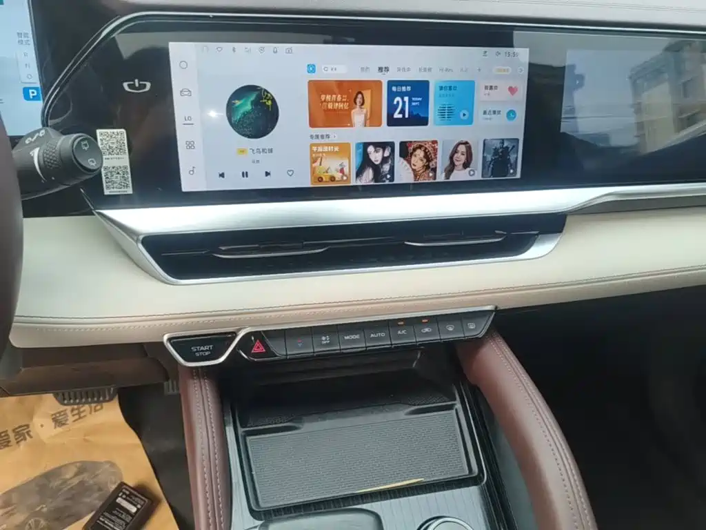 Geely Xingyue L — миниатюра 13