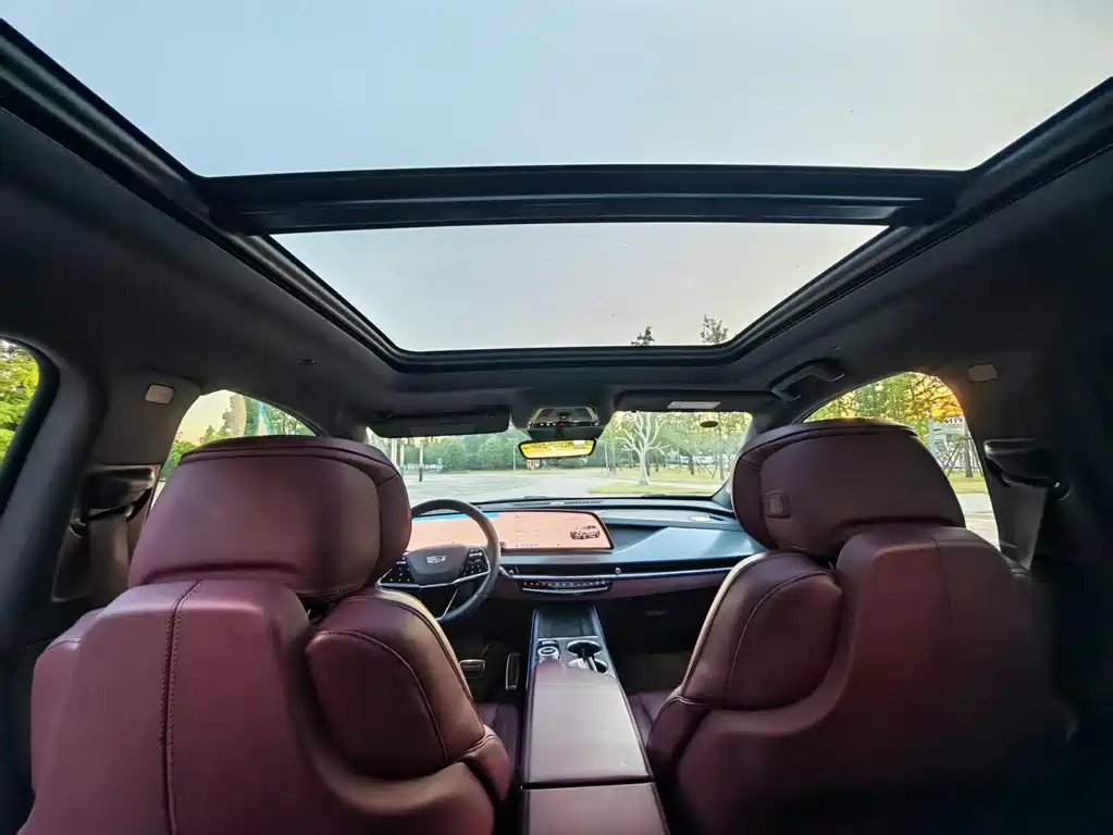 Cadillac XT5 — миниатюра 19