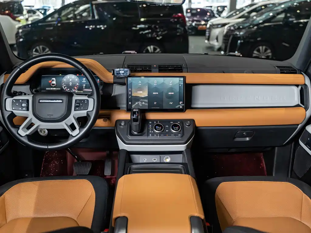 Land Rover Defender — миниатюра 8