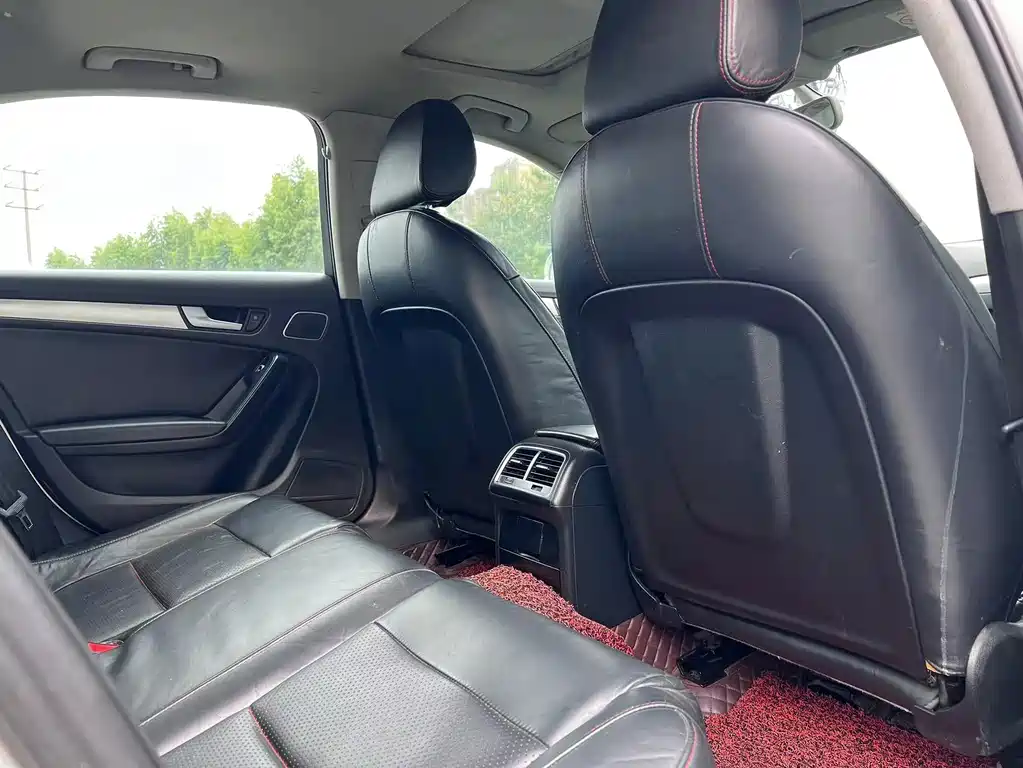 Audi A4L — миниатюра 16