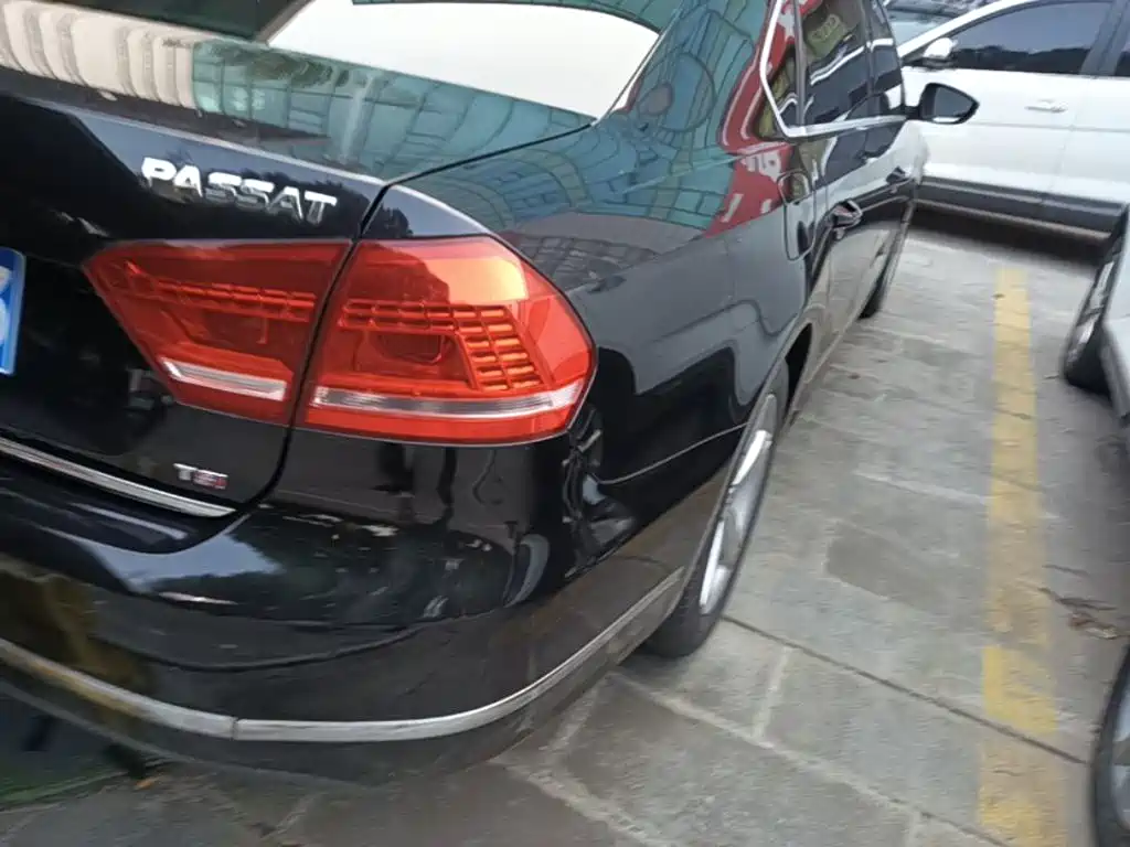 Volkswagen Passat — миниатюра 8
