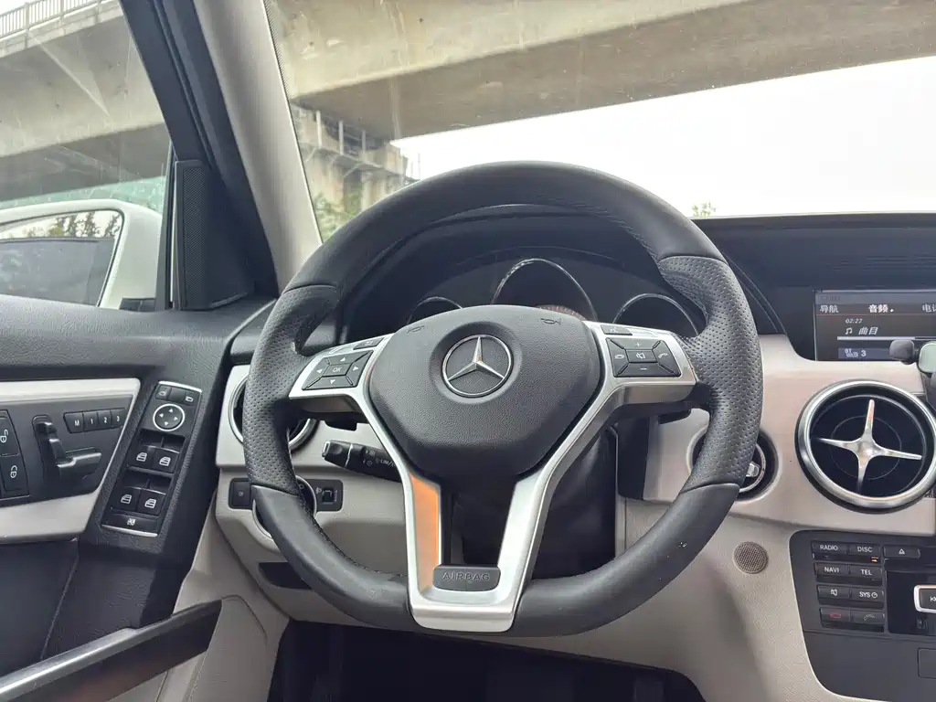 Mercedes-Benz GLK-Class — миниатюра 11