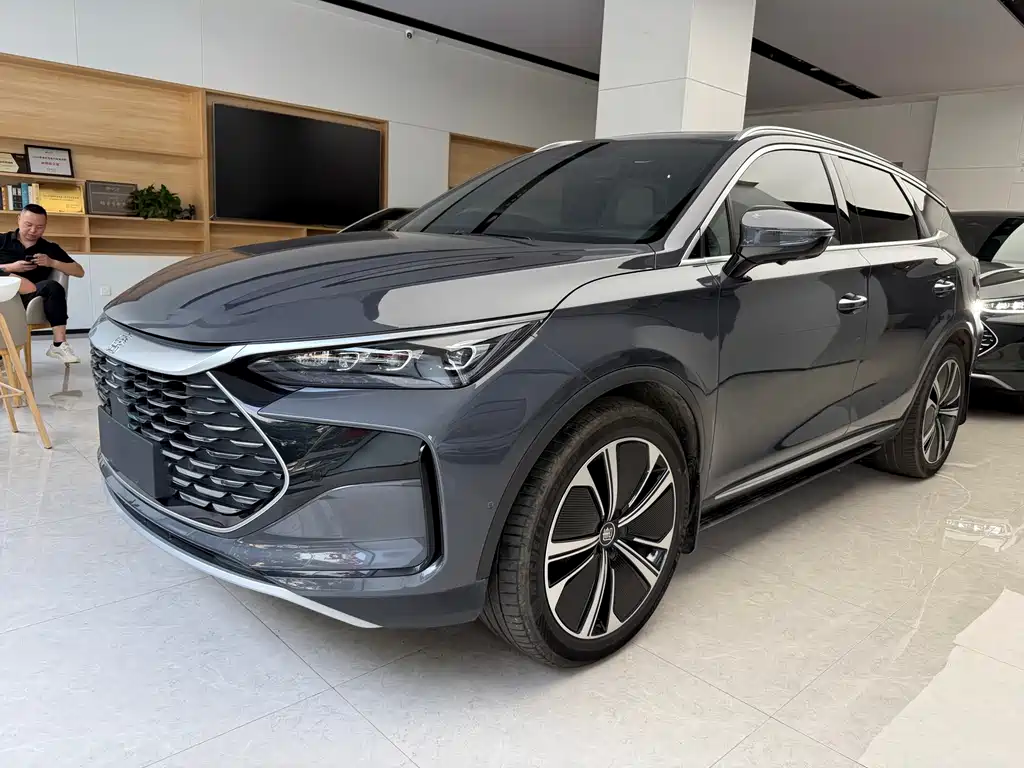 2022 BYD Tang - zdjęcie 1 z 10