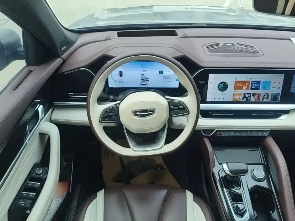 Geely Xingyue L — миниатюра 11