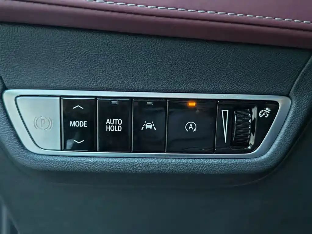 Cadillac XT5 — миниатюра 37