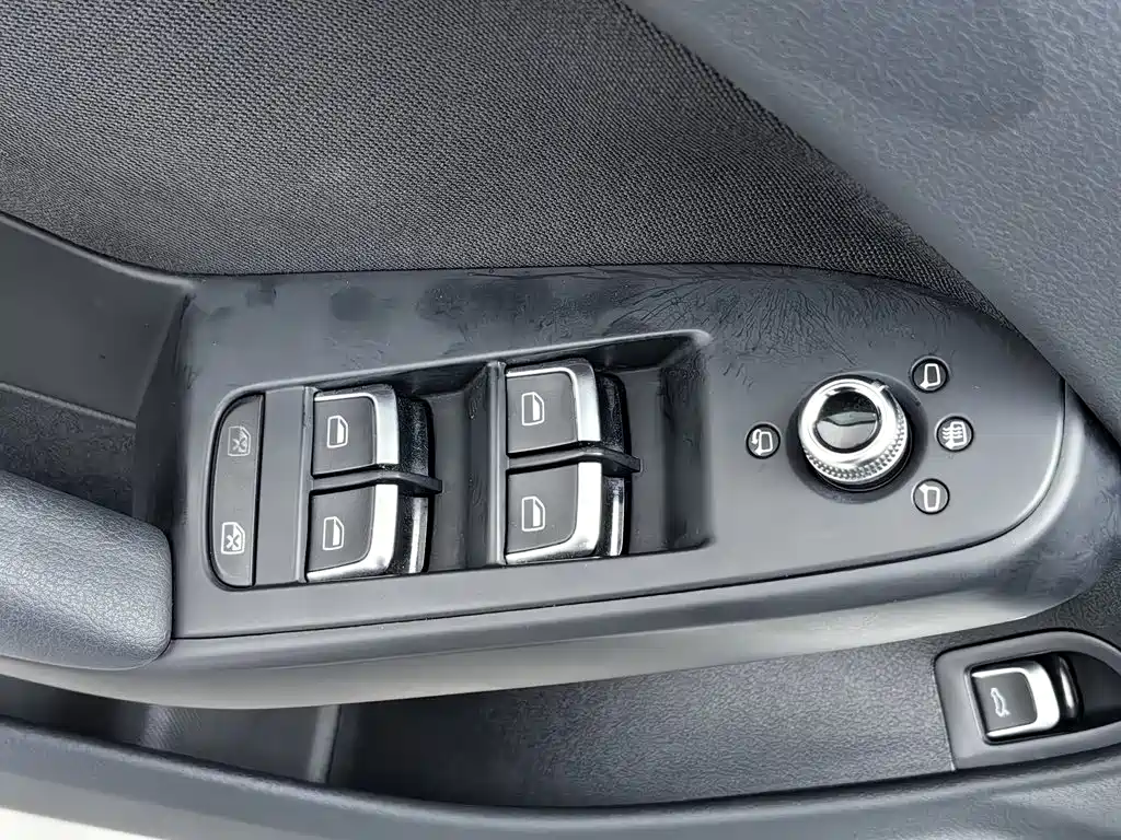 Audi A4L — миниатюра 9