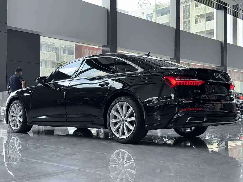 Audi A6L — миниатюра 8