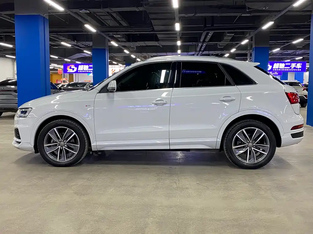Audi Q3 2018 30 35 TFSI quattro Sport