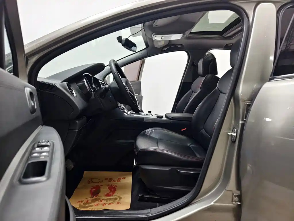 Peugeot 3008 — миниатюра 11