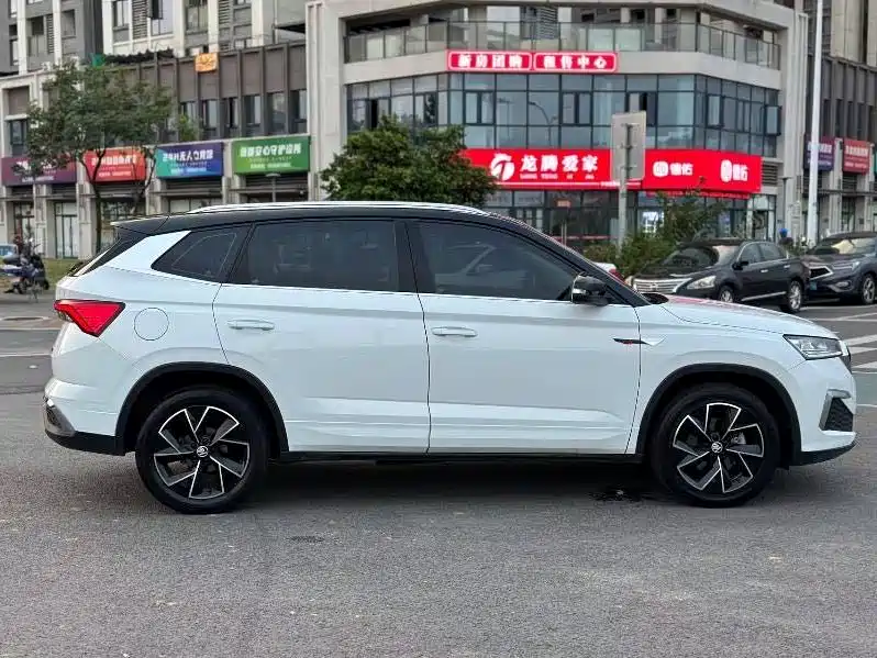 Skoda Kamiq — миниатюра 4