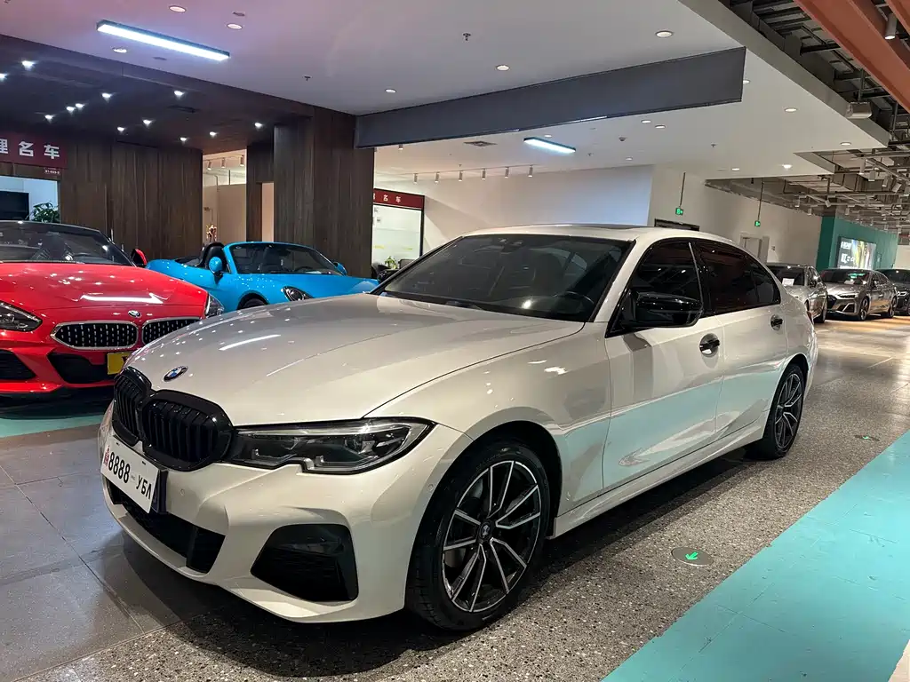 BMW 3 Series 2021