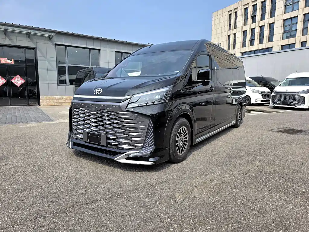 Toyota Hiace 0