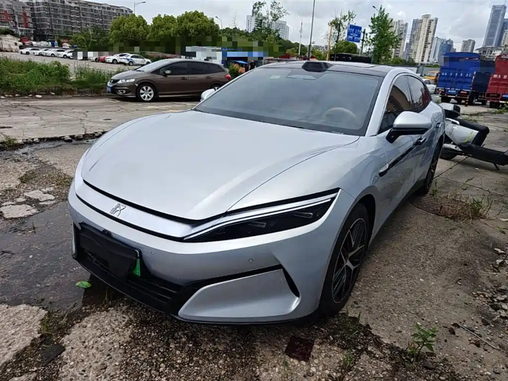 BYD Han L 2025 EV Flagship