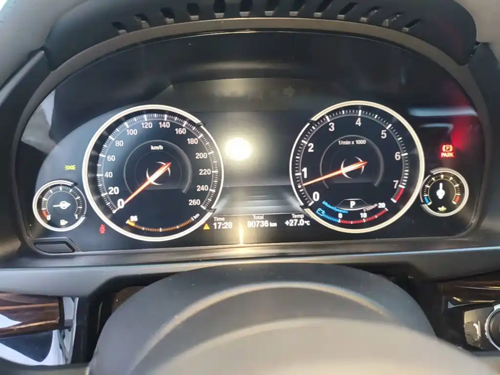 BMW X6 — миниатюра 12