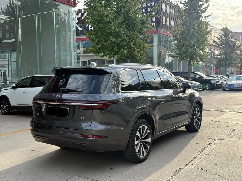 Li Auto Li ONE — миниатюра 9
