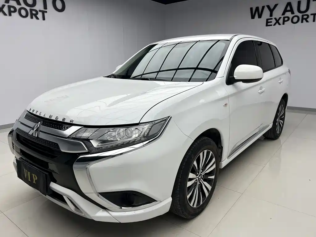 Mitsubishi Outlander 2021