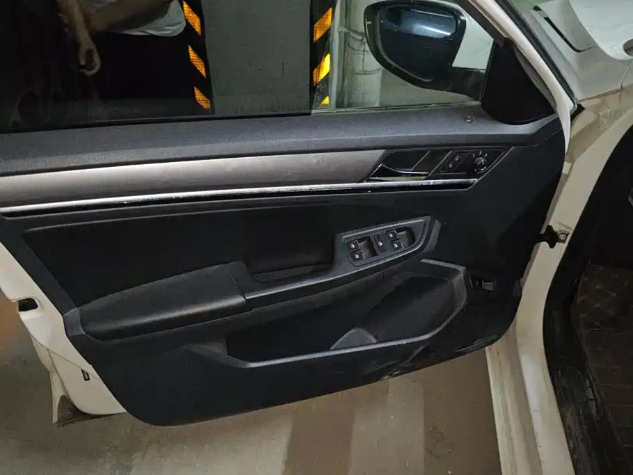 Volkswagen Bora — миниатюра 7