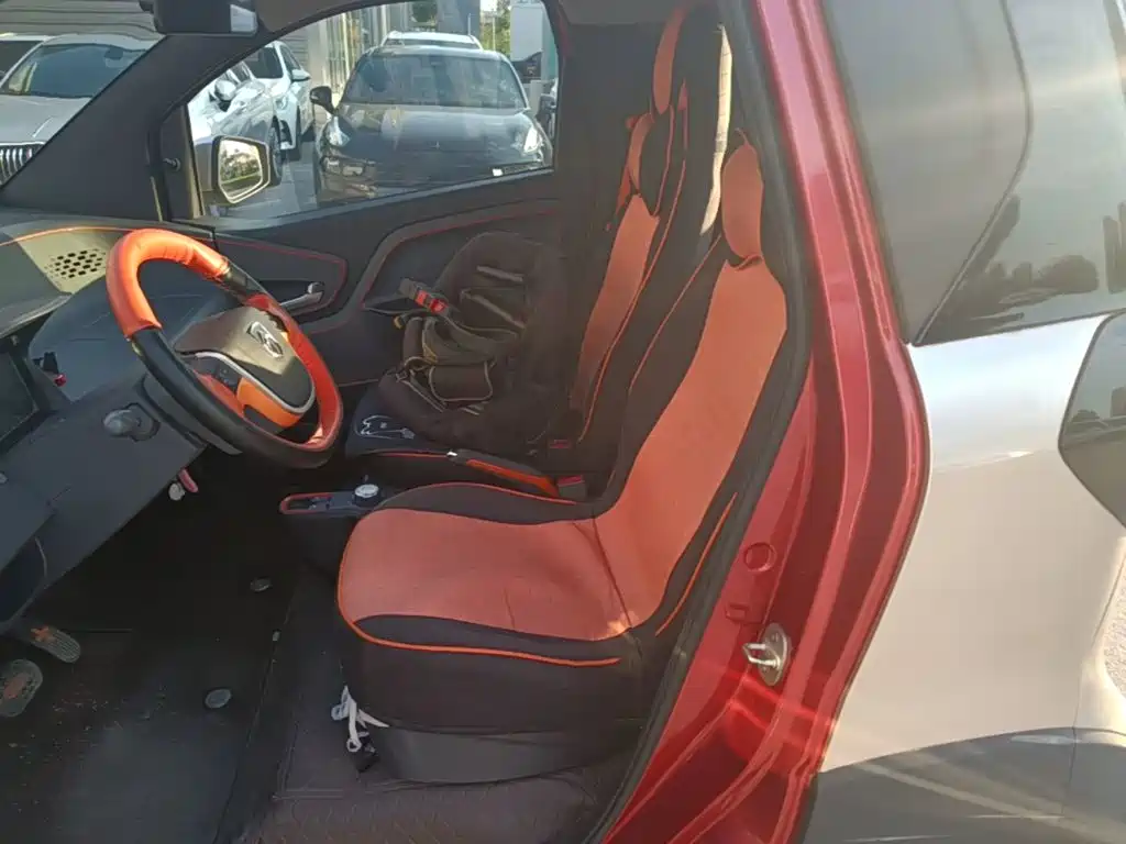 Baojun E100 — миниатюра 15