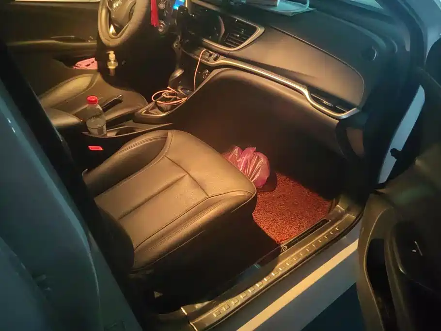 Buick Excelle — миниатюра 8