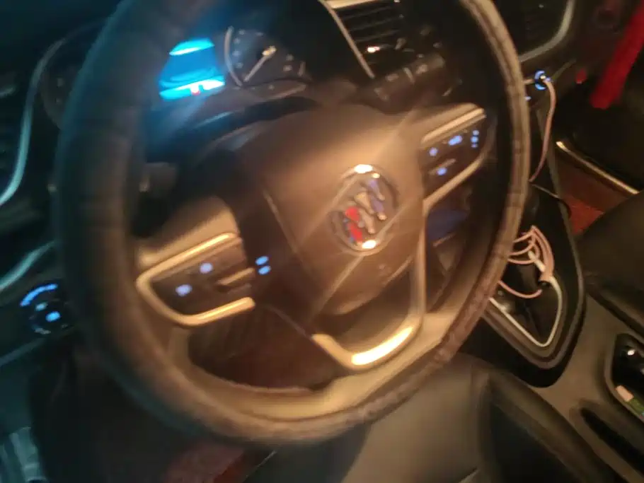 Buick Excelle — миниатюра 15