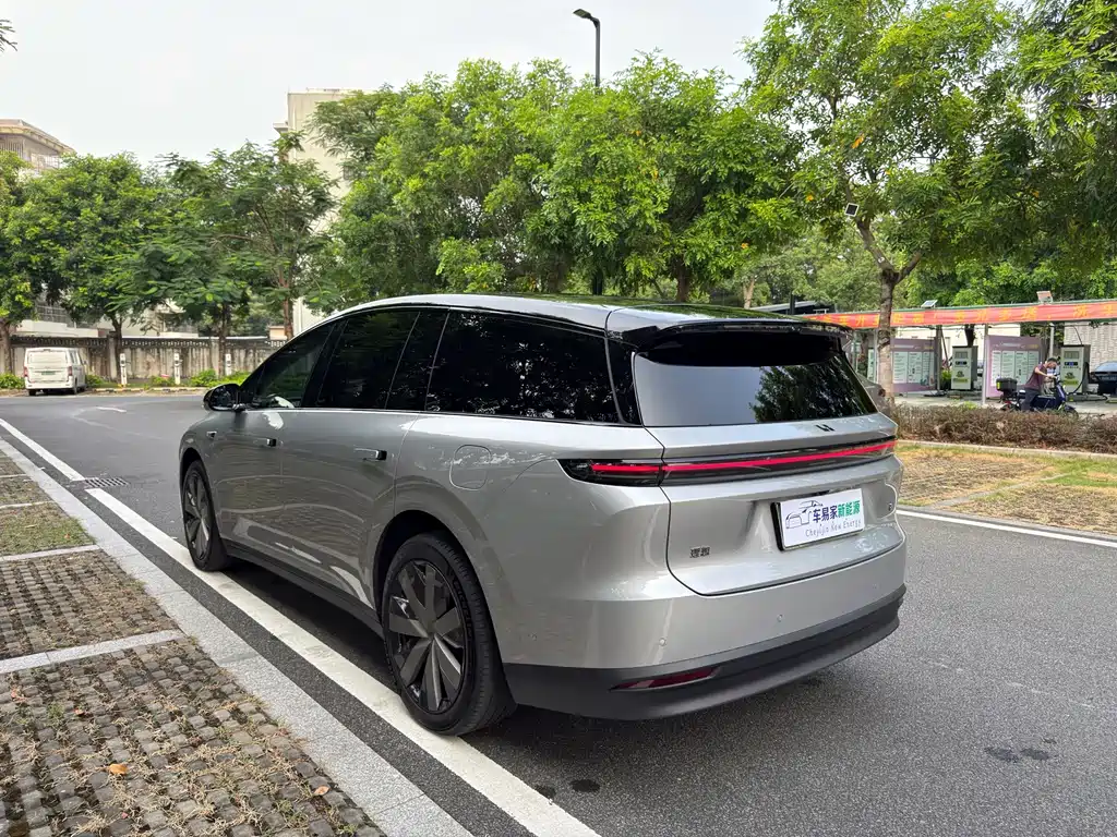 Li Auto Li i8 — миниатюра 8