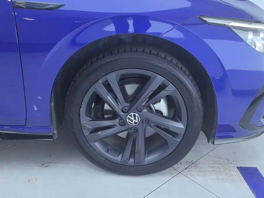 Volkswagen Golf — миниатюра 6