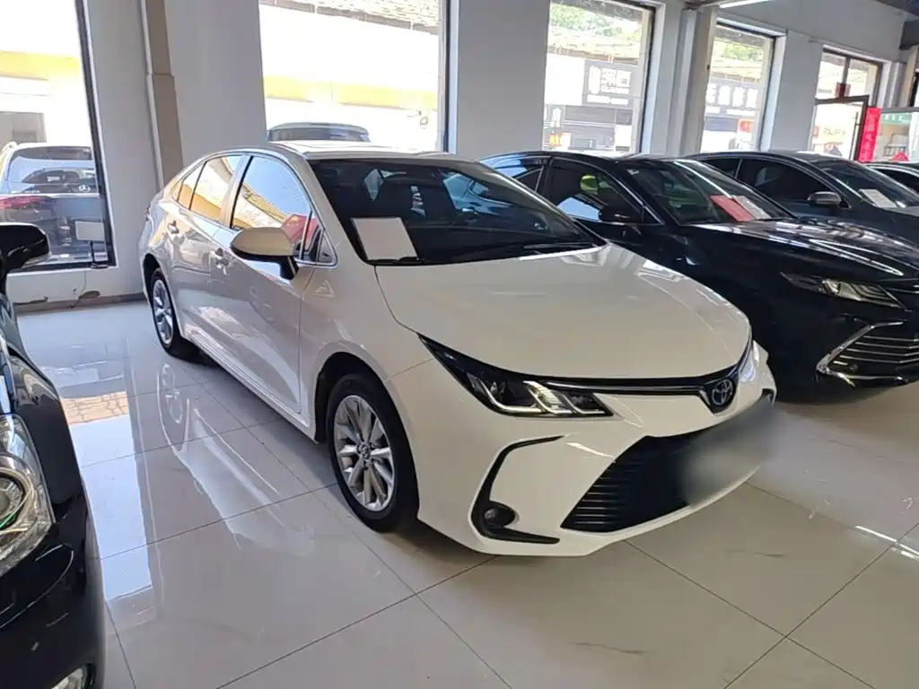 Toyota Corolla — миниатюра 4