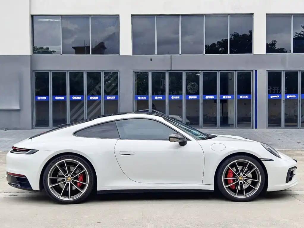 Porsche 911 2019 Carrera S 3.0T