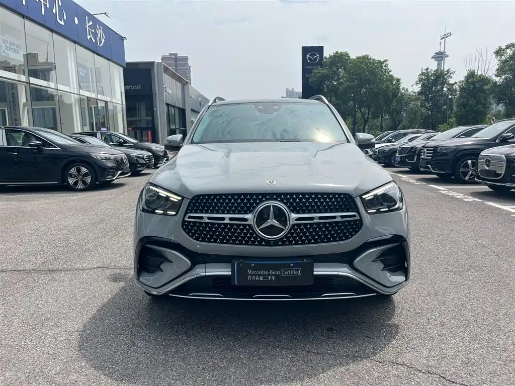 Mercedes-Benz GLE (Import) — миниатюра 4