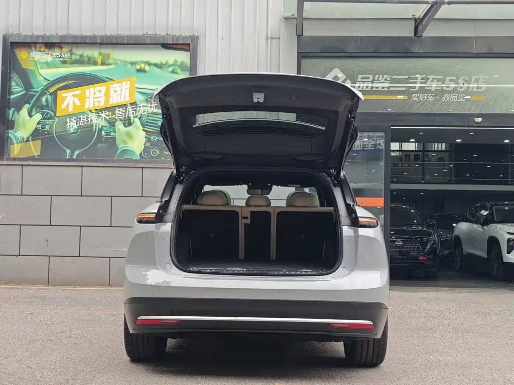 NIO ES6 — миниатюра 15
