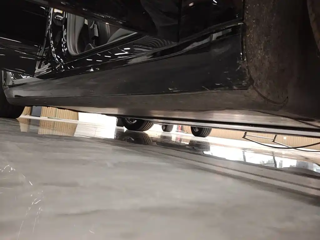 Tesla Model 3 — миниатюра 21