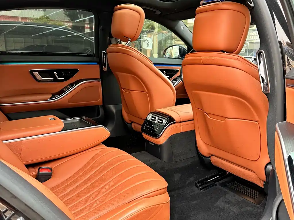 Mercedes-Benz S-Class — миниатюра 13