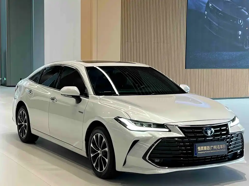 Toyota Avalon — миниатюра 2