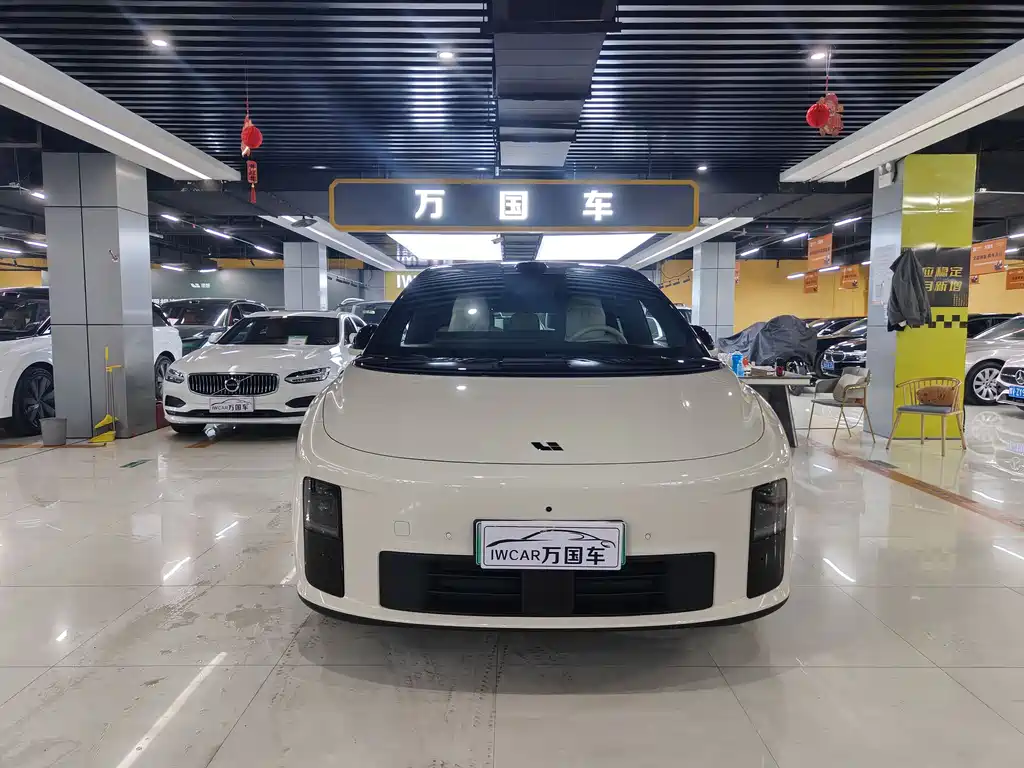 Li Auto 理想i6 2025