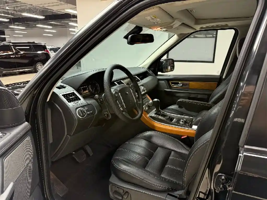 Land Rover Range Rover Sport 2010 5.0 SC V8 HSE