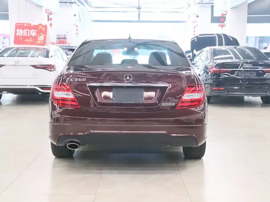 Mercedes-Benz C-Class — миниатюра 4