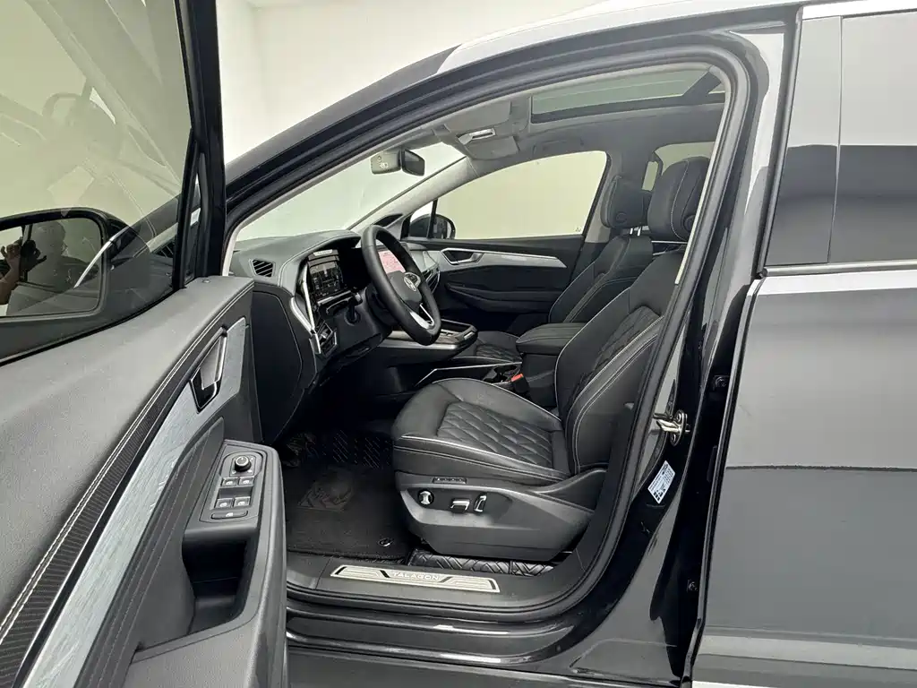 Volkswagen Talagon — миниатюра 19
