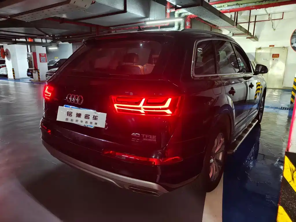 Audi Q7 — миниатюра 9