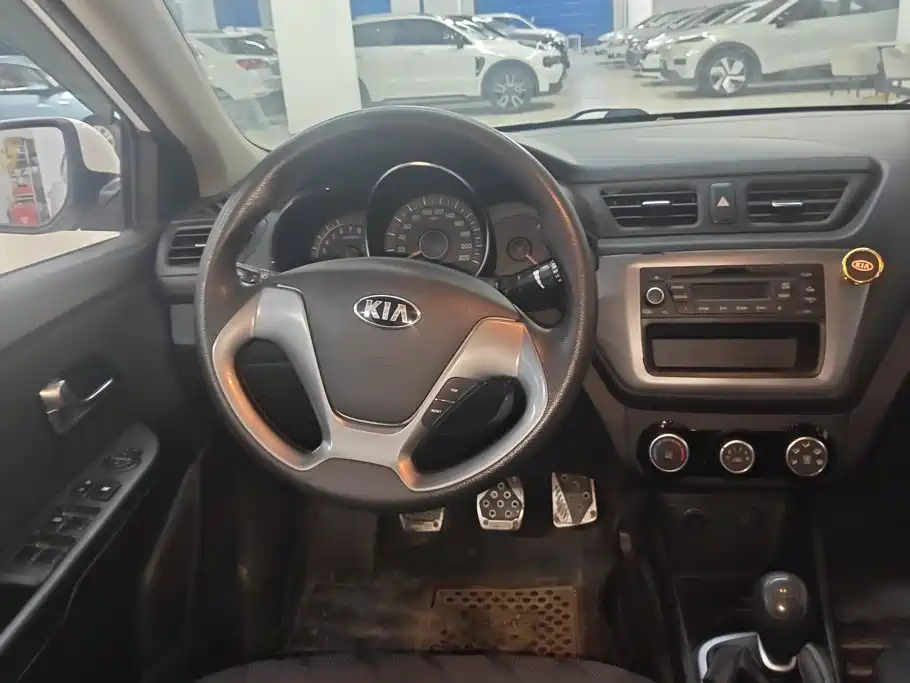 Kia K2 — миниатюра 15
