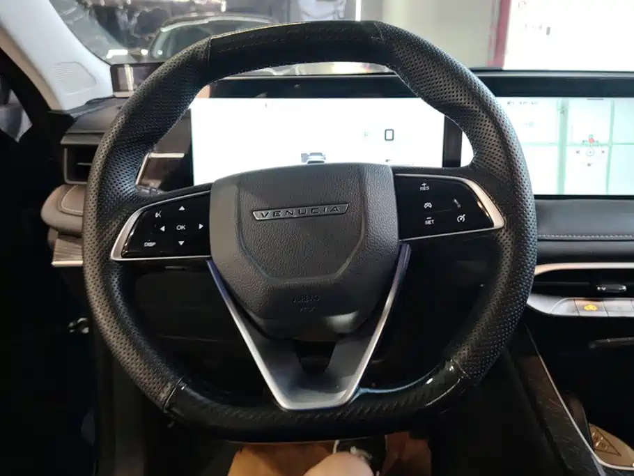 Venucia V — миниатюра 15