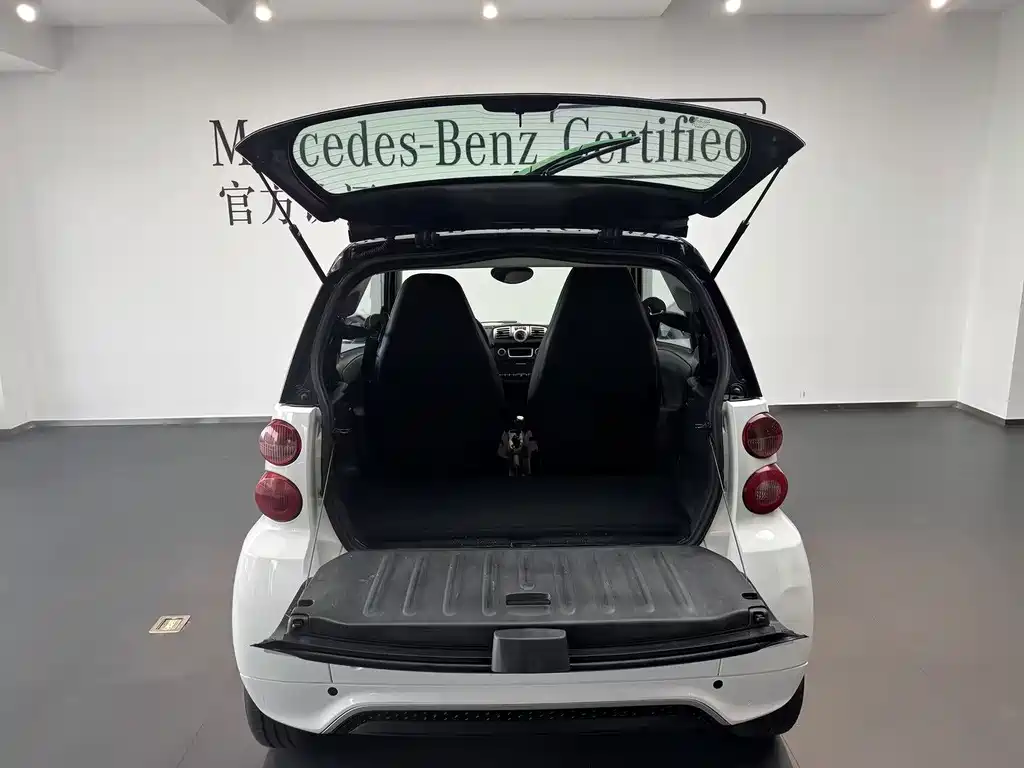 smart Smart Fortwo — миниатюра 12