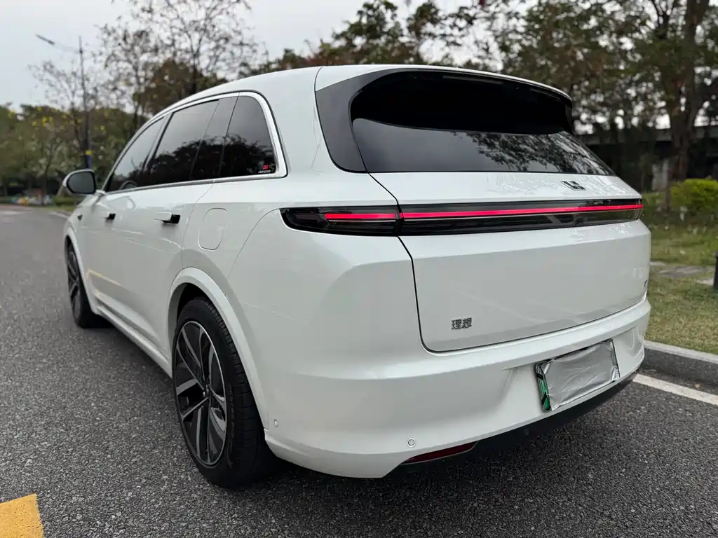 Li Auto IDEAL L7