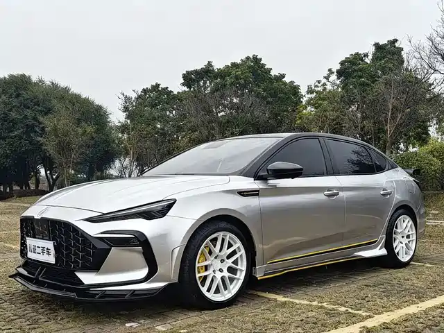2021 MG MG6
