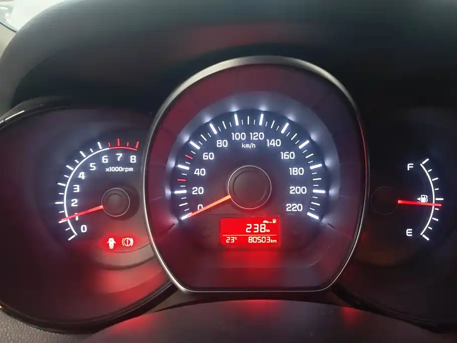 Kia K2 — миниатюра 14
